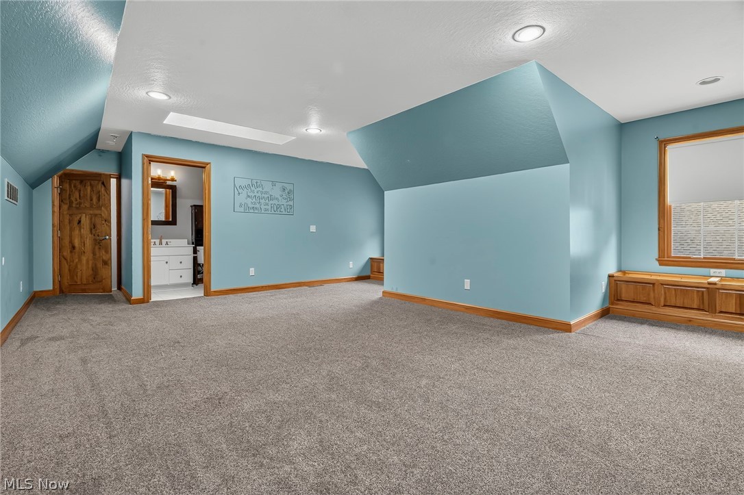1029 Baird Avenue SE Paris OH 44669