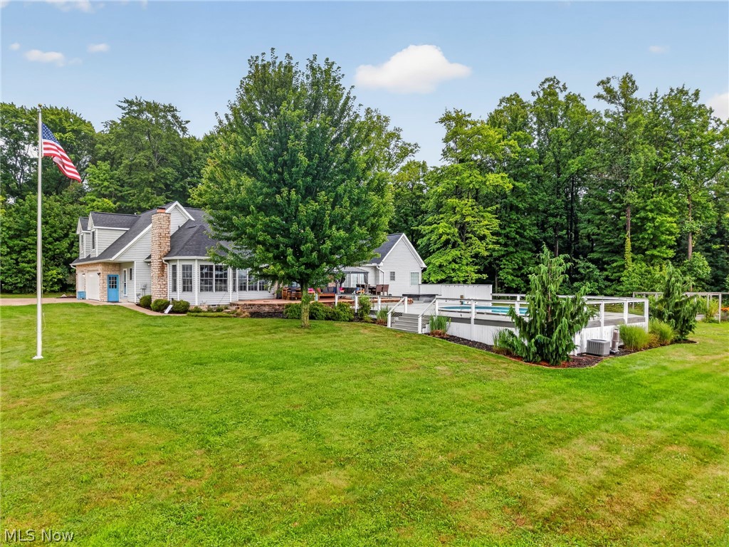 1029 Baird Avenue SE Paris OH 44669