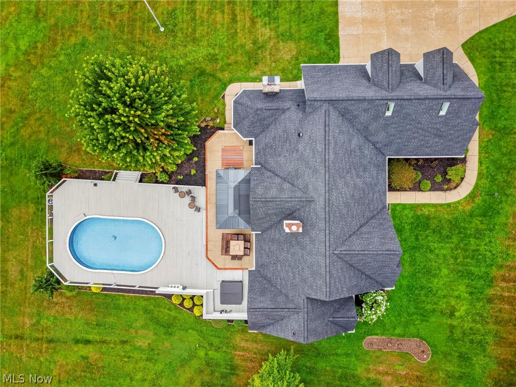 1029 Baird Avenue SE Paris OH 44669