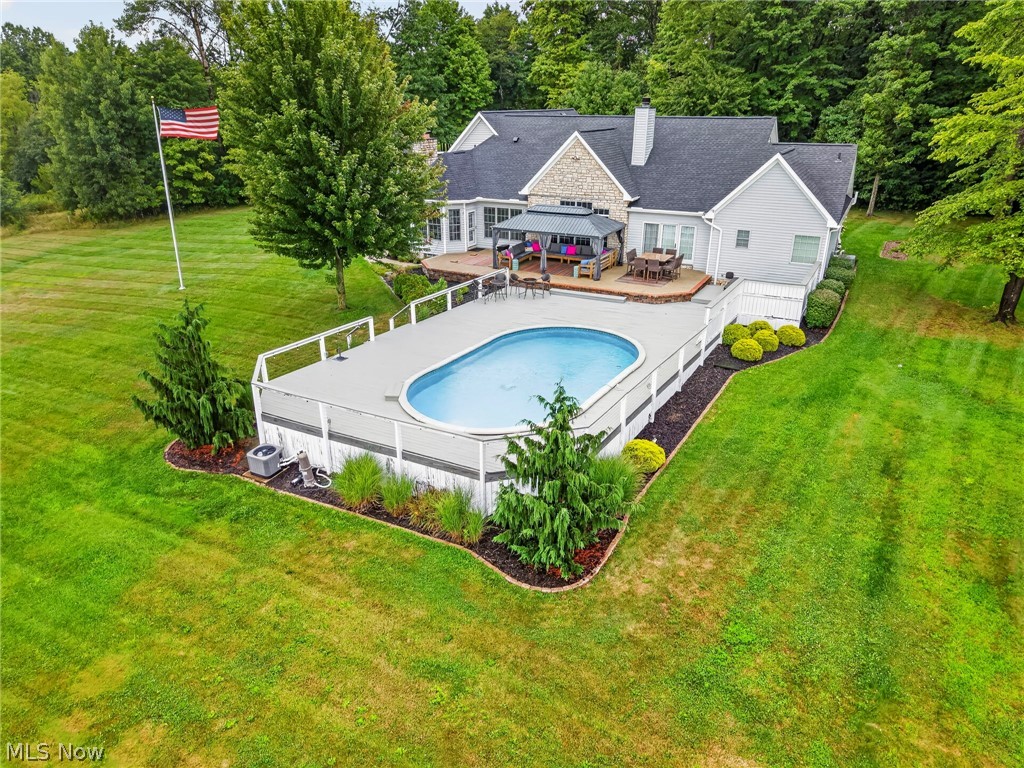 1029 Baird Avenue SE Paris OH 44669