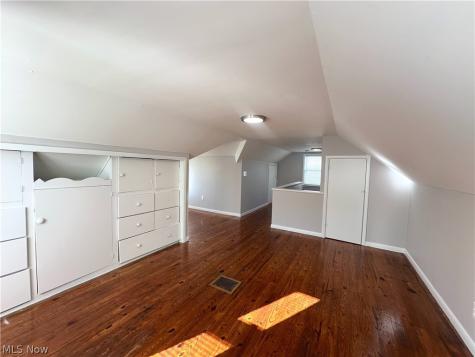 19265 Stockton Avenue Maple Heights OH 44137