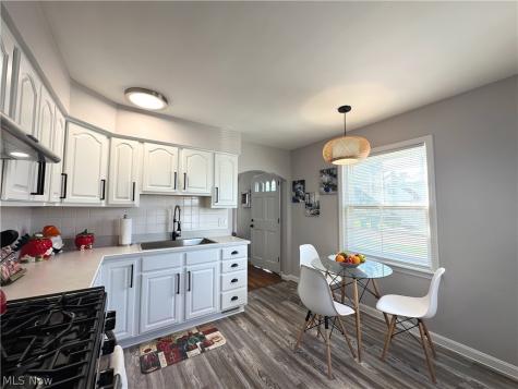 19265 Stockton Avenue Maple Heights OH 44137