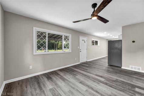 12215 National Drive Grafton OH 44044