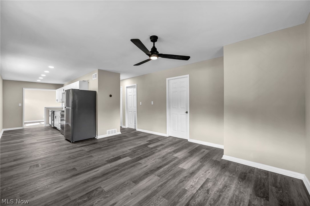 12215 National Drive Grafton OH 44044