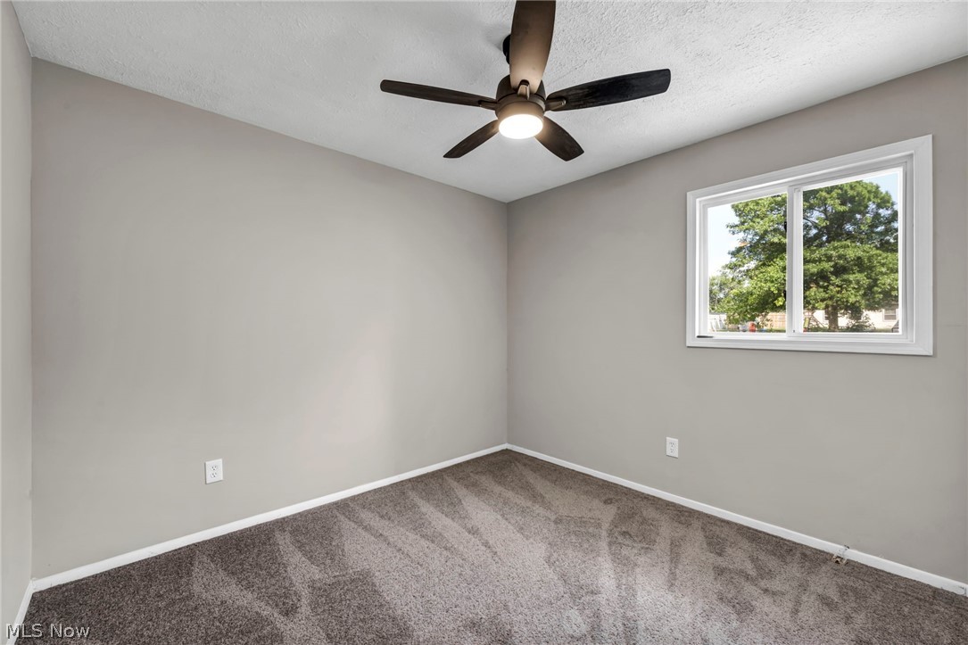 12215 National Drive Grafton OH 44044