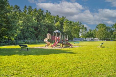 12215 National Drive Grafton OH 44044