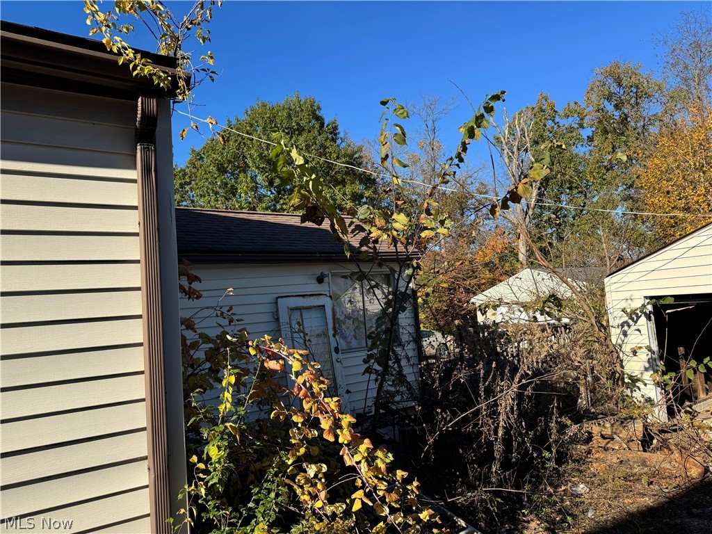 558 Arden Avenue Steubenville OH 43952