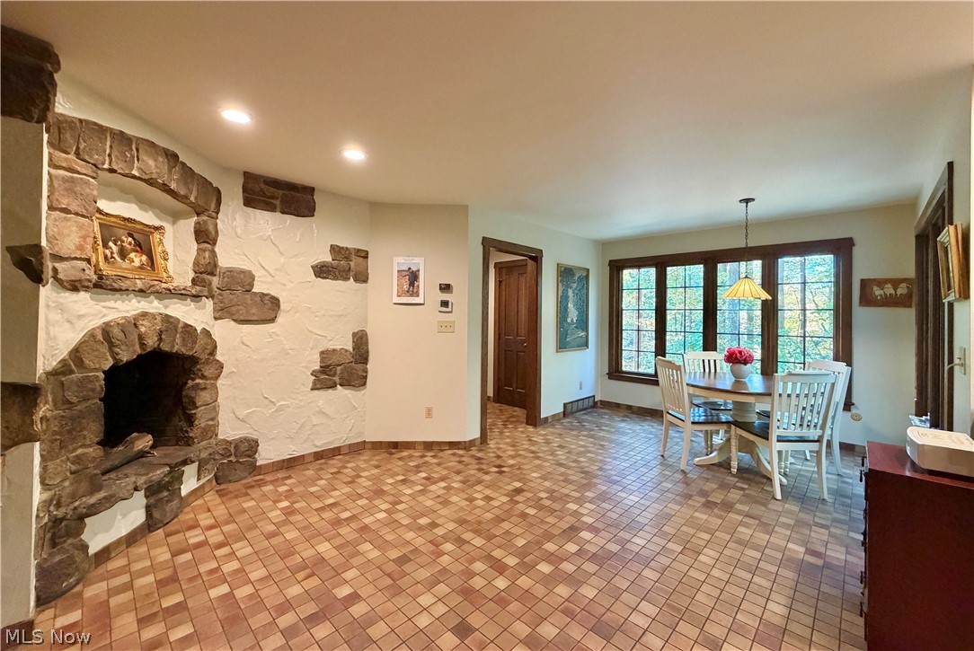 2040 County Line Road Gates Mills OH 44040