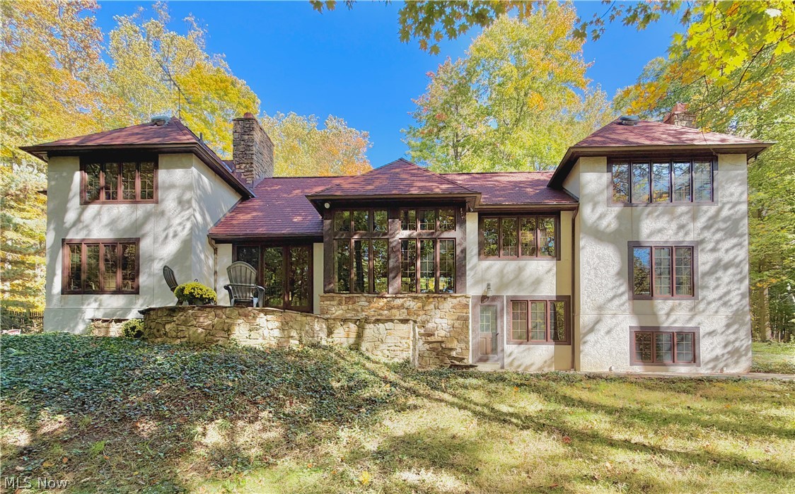2040 County Line Road Gates Mills OH 44040