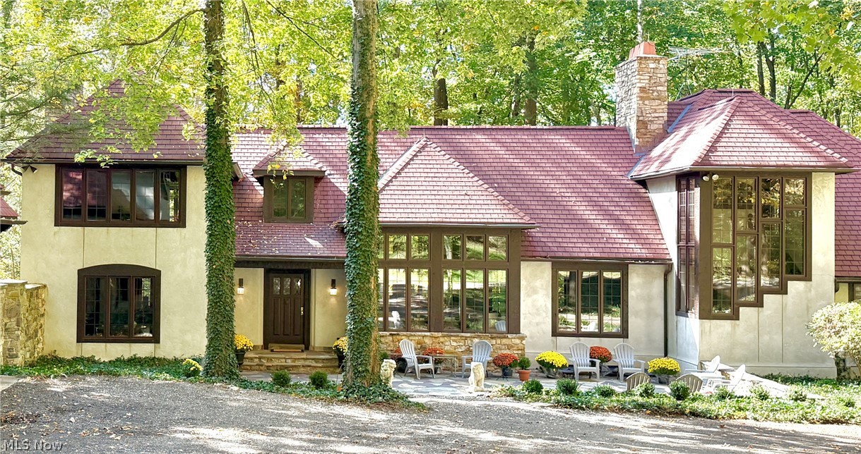 2040 County Line Road Gates Mills OH 44040