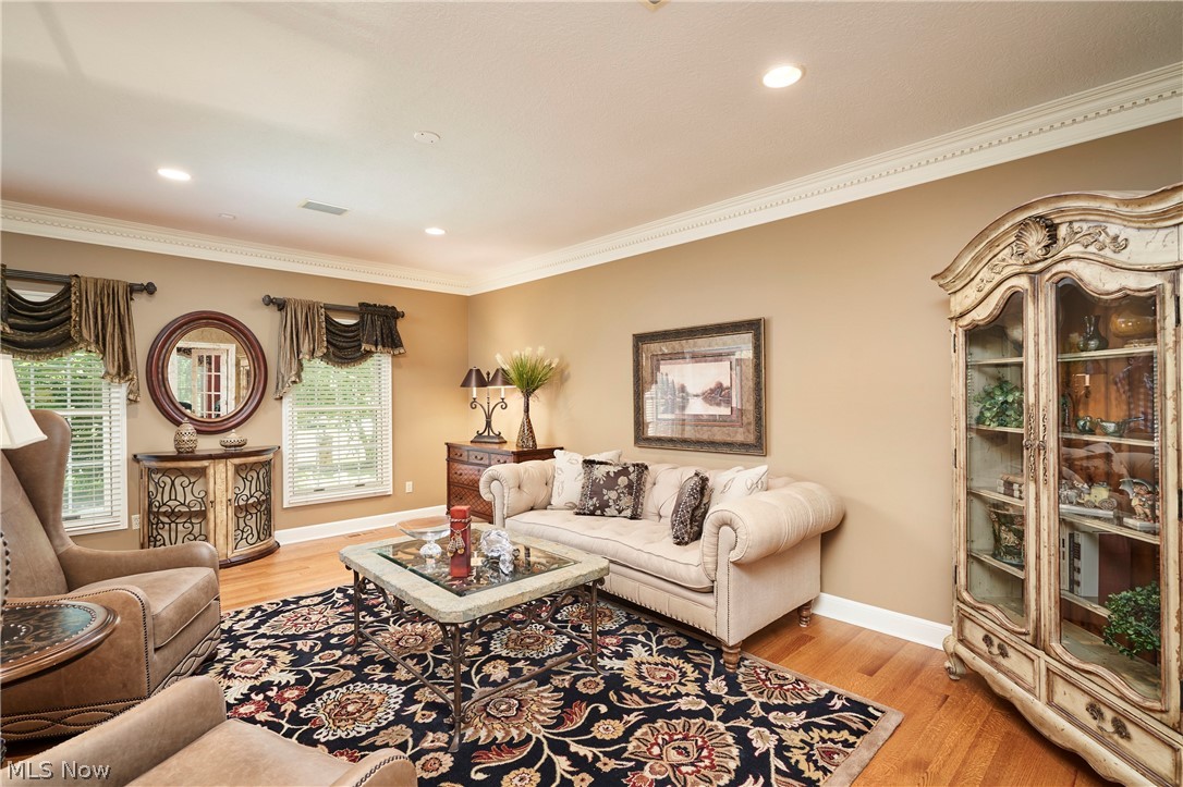 662 Heatherleigh Drive Akron OH 44333