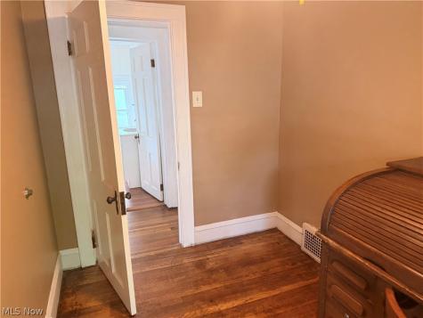 3370 W 136th Street Cleveland OH 44111
