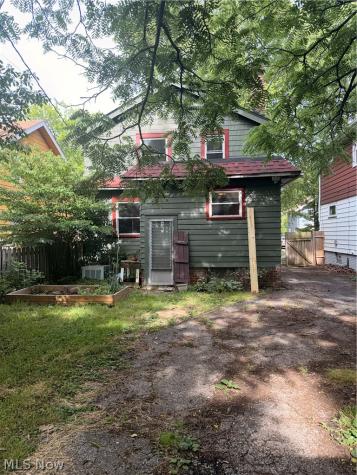3370 W 136th Street Cleveland OH 44111