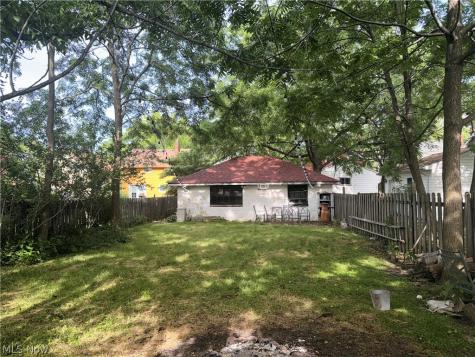 3370 W 136th Street Cleveland OH 44111