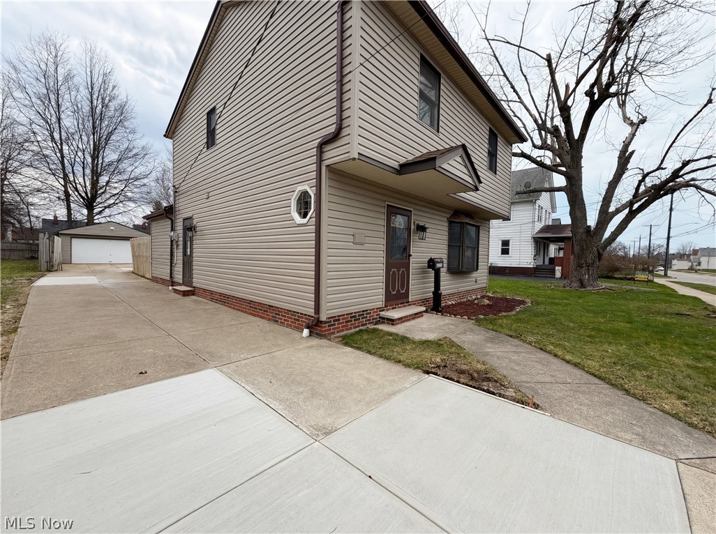 20710 Miller Avenue Cleveland OH 44119