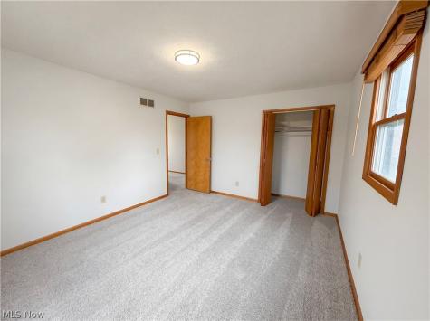 20710 Miller Avenue Cleveland OH 44119