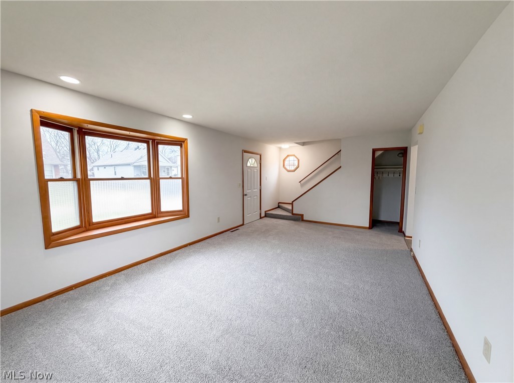 20710 Miller Avenue Cleveland OH 44119