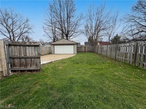 20710 Miller Avenue Cleveland OH 44119