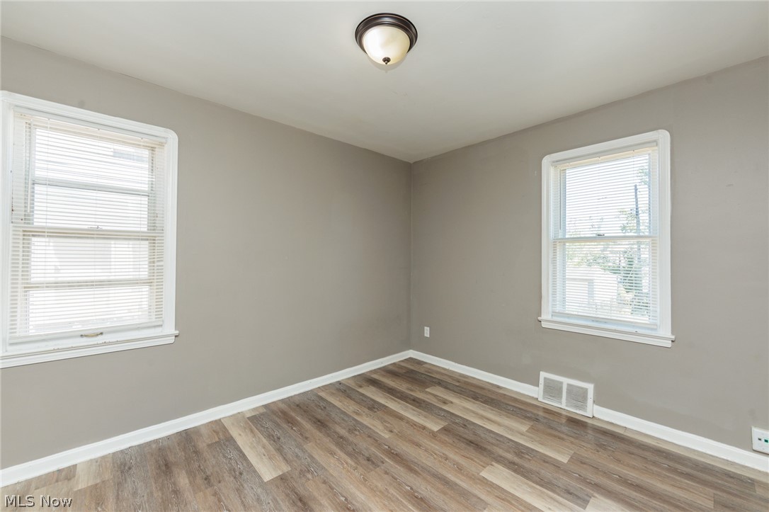 5239 E 115th Street Garfield Heights OH 44125