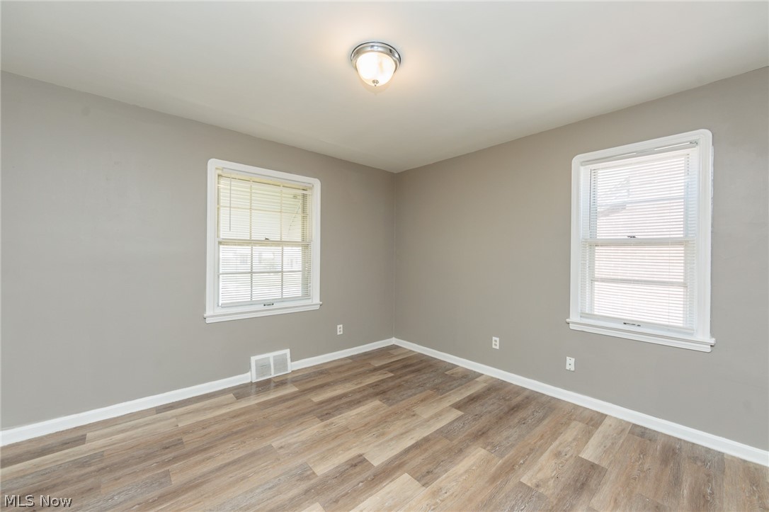 5239 E 115th Street Garfield Heights OH 44125