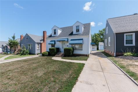 5239 E 115th Street Garfield Heights OH 44125