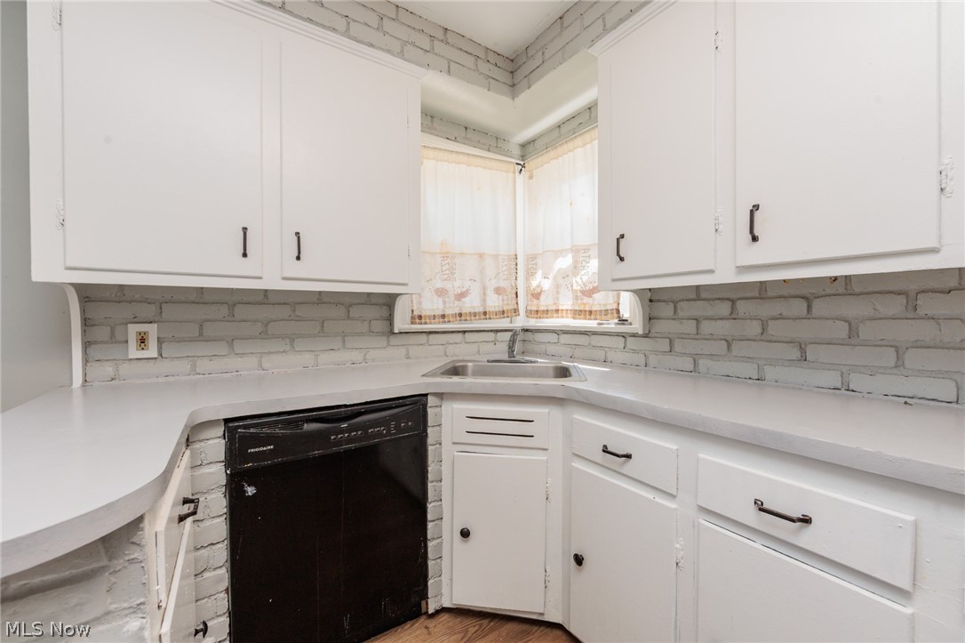 5239 E 115th Street Garfield Heights OH 44125