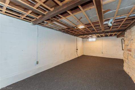5239 E 115th Street Garfield Heights OH 44125