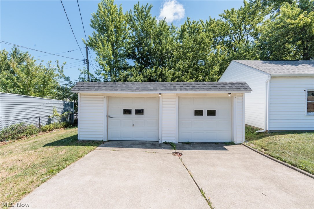 5239 E 115th Street Garfield Heights OH 44125