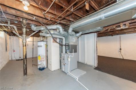 5239 E 115th Street Garfield Heights OH 44125