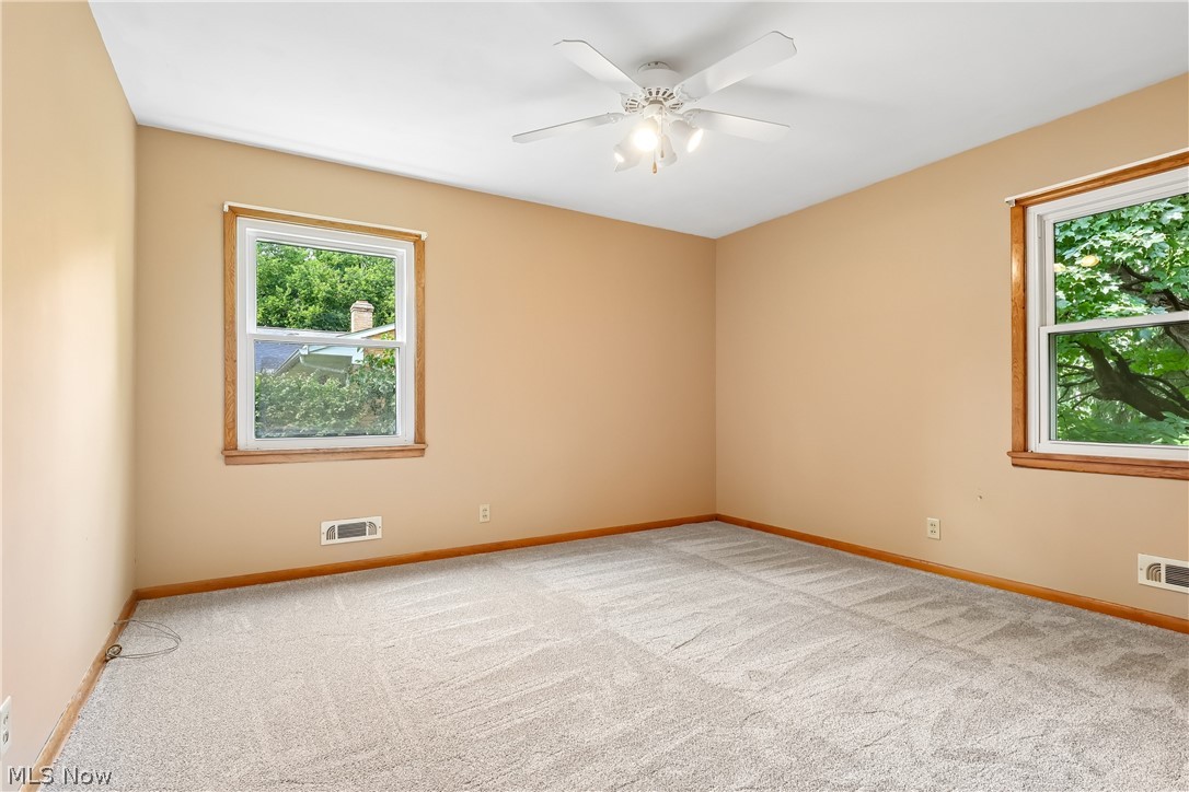 15186 Drake Road Strongsville OH 44136