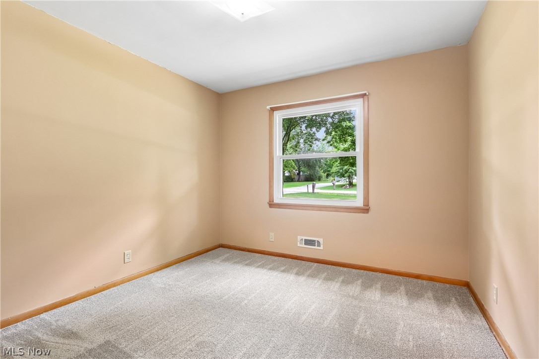 15186 Drake Road Strongsville OH 44136