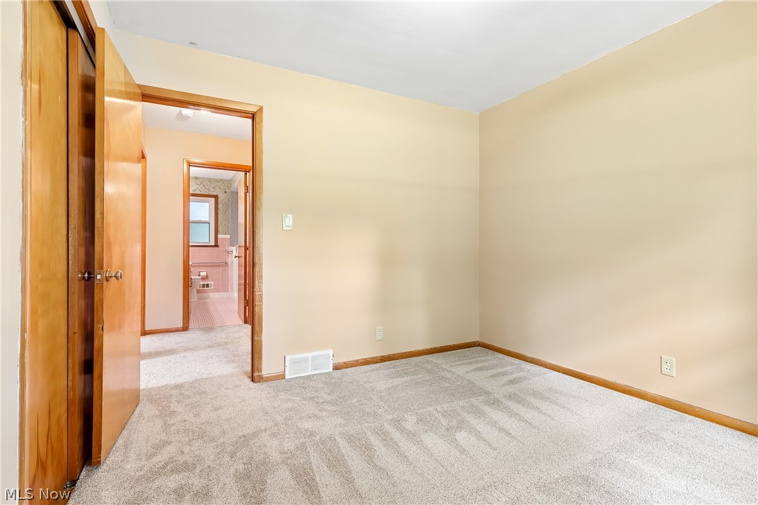 15186 Drake Road Strongsville OH 44136