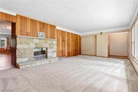 15186 Drake Road Strongsville OH 44136