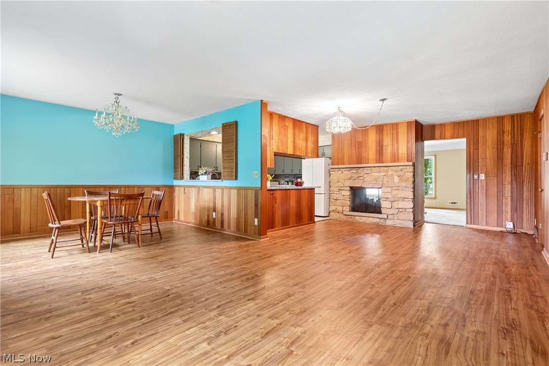 15186 Drake Road Strongsville OH 44136