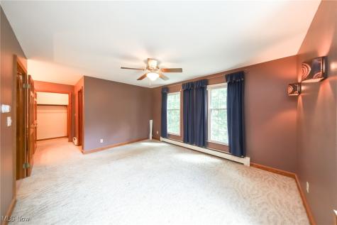 18000 W Western Reserve Road North Benton OH 44449