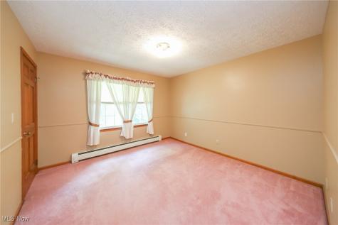 18000 W Western Reserve Road North Benton OH 44449