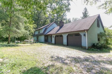 18000 W Western Reserve Road North Benton OH 44449