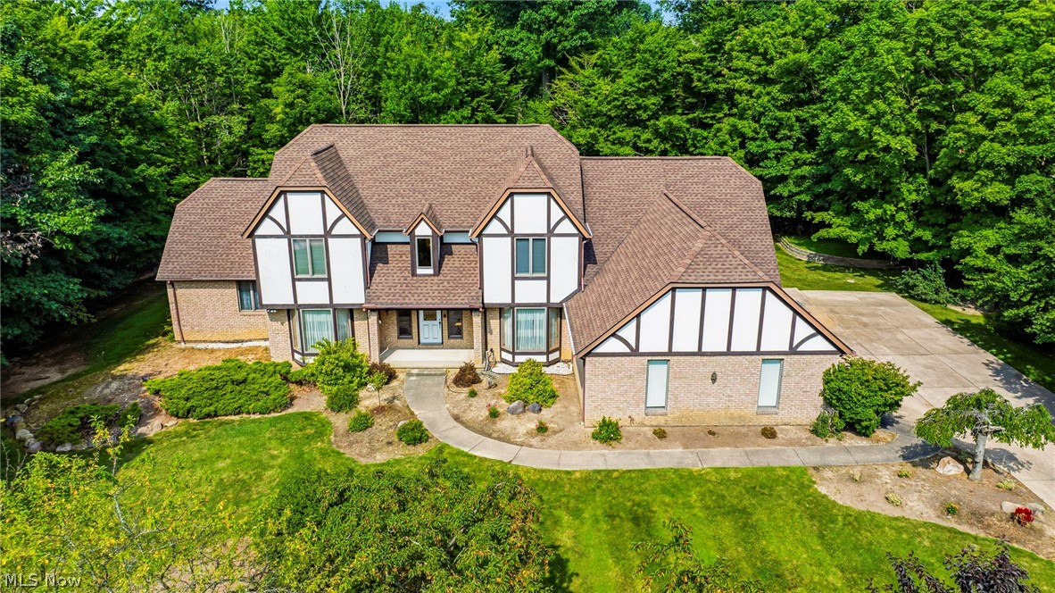 2898 Oakwood Drive Willoughby Hills OH 44094