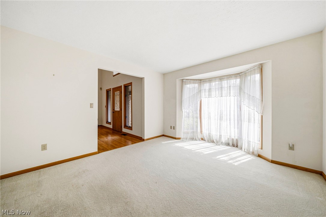 2898 Oakwood Drive Willoughby Hills OH 44094