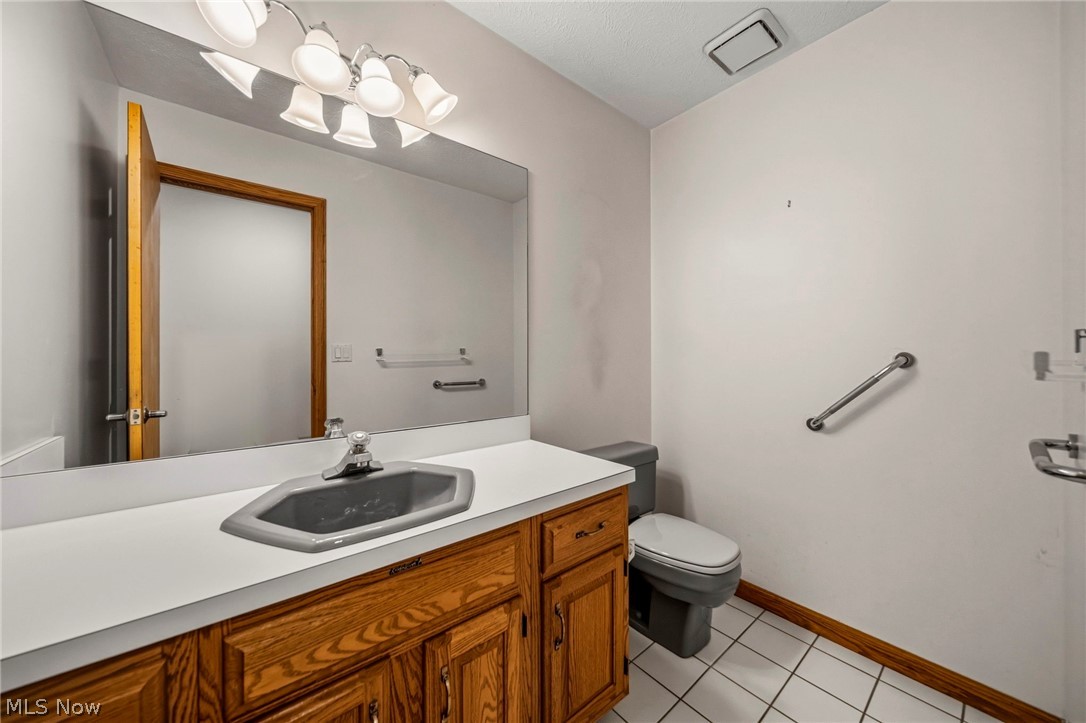 2898 Oakwood Drive Willoughby Hills OH 44094
