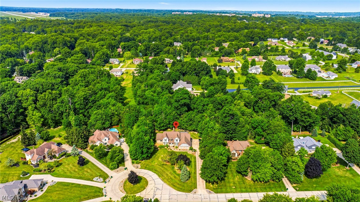 2898 Oakwood Drive Willoughby Hills OH 44094