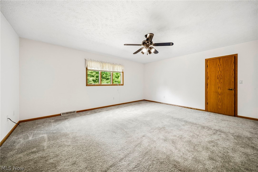 2898 Oakwood Drive Willoughby Hills OH 44094