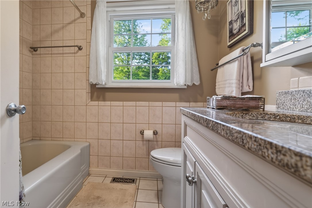 200 Neff Drive Canfield OH 44406