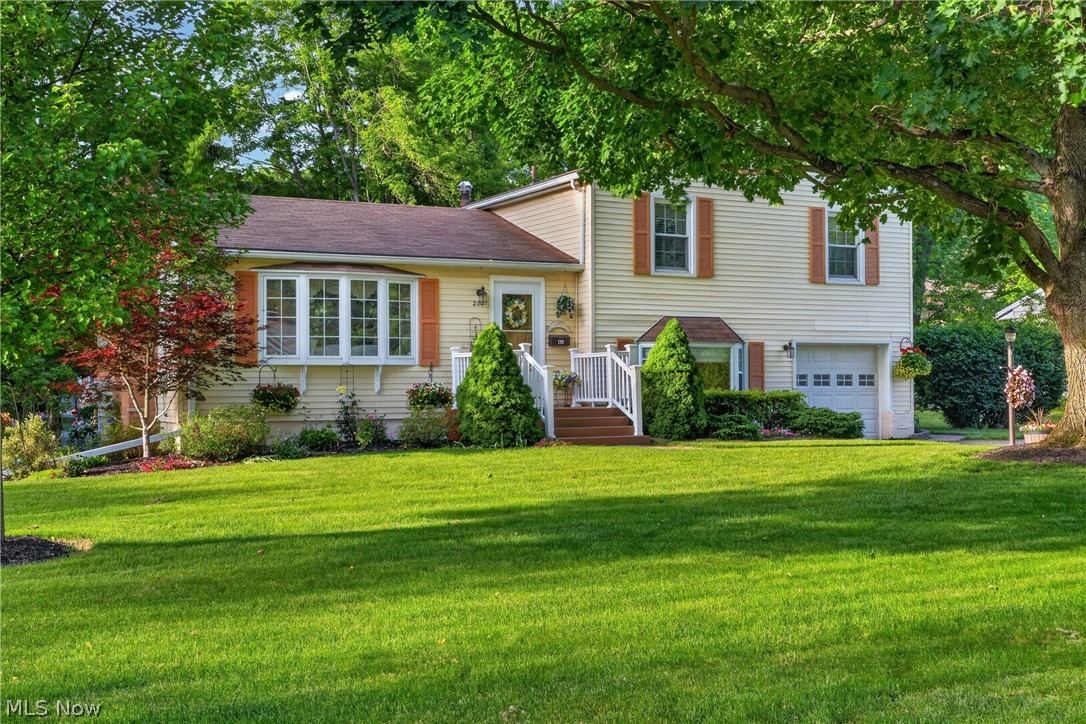 200 Neff Drive Canfield OH 44406