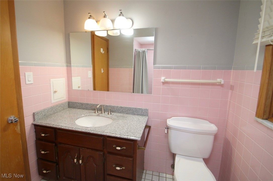 1051 Belwood Drive Highland Heights OH 44143