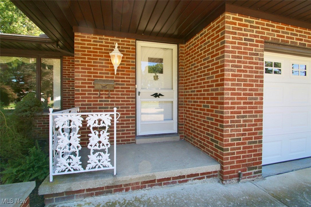 1051 Belwood Drive Highland Heights OH 44143