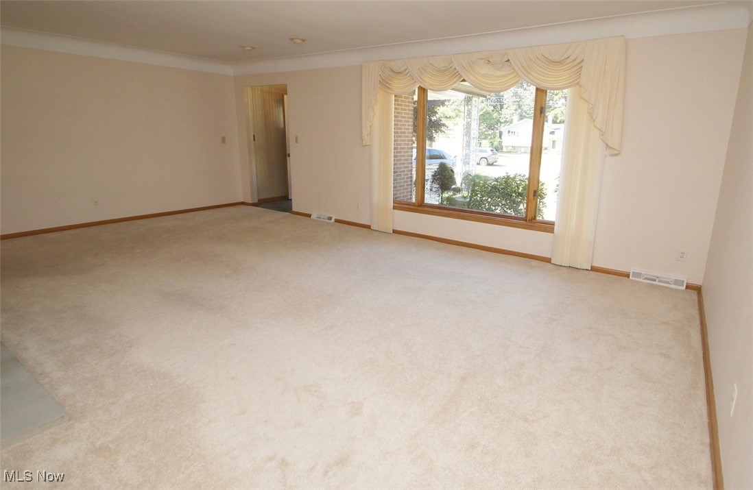 1051 Belwood Drive Highland Heights OH 44143