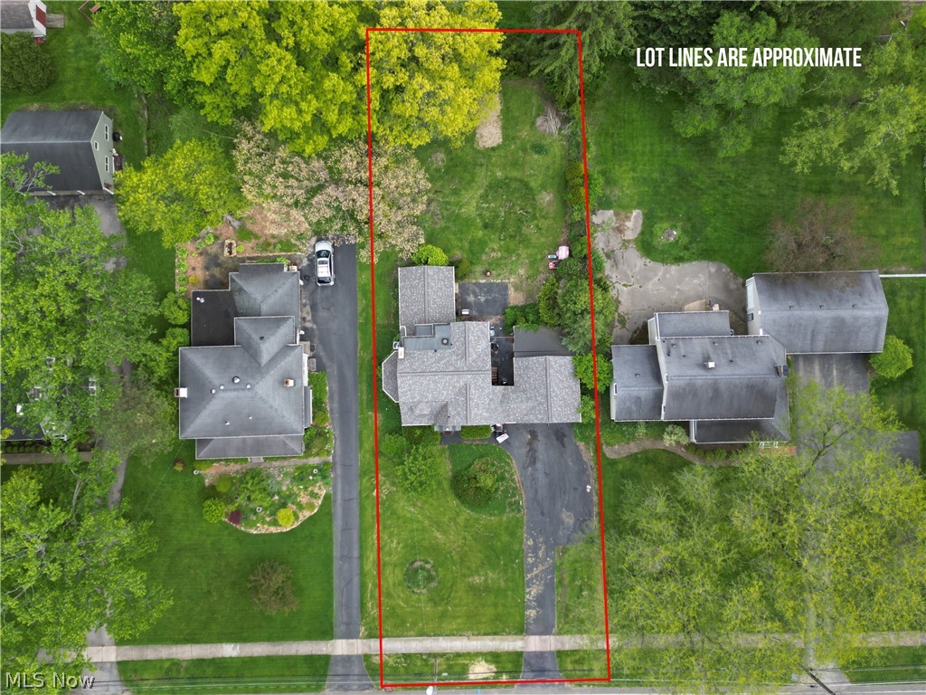 7121 North Lima Road Poland OH 44514