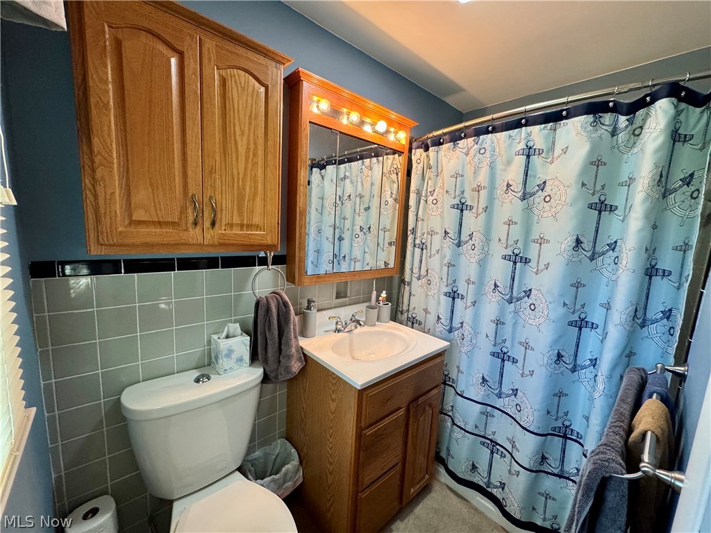 1648 Highland Lane Ashtabula OH 44004