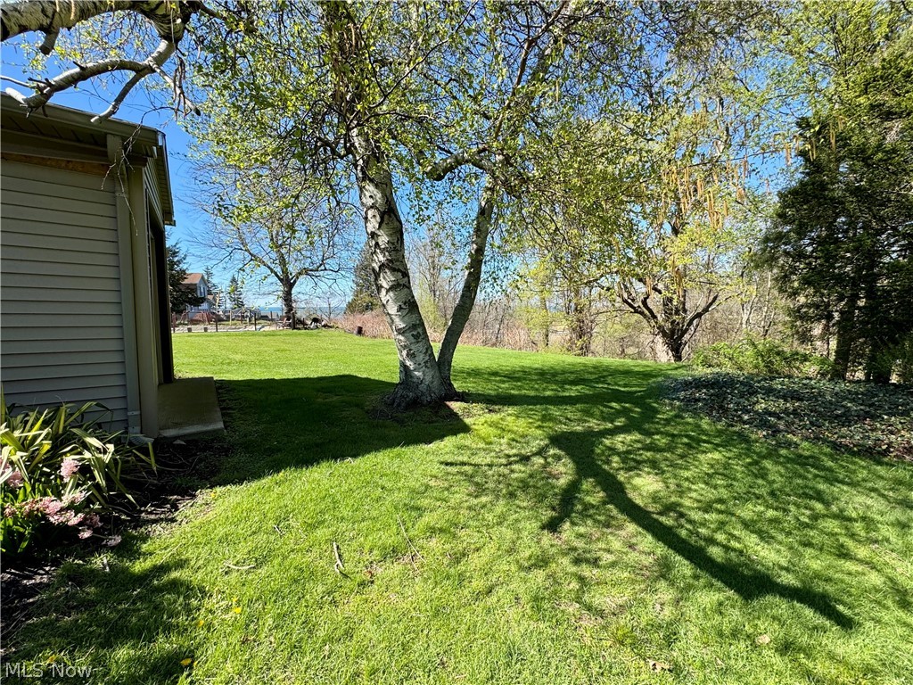 1648 Highland Lane Ashtabula OH 44004